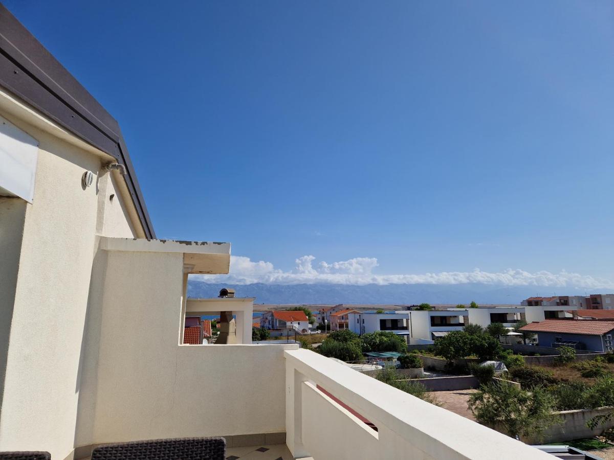 Apartmani Deak Vir Exteriör bild
